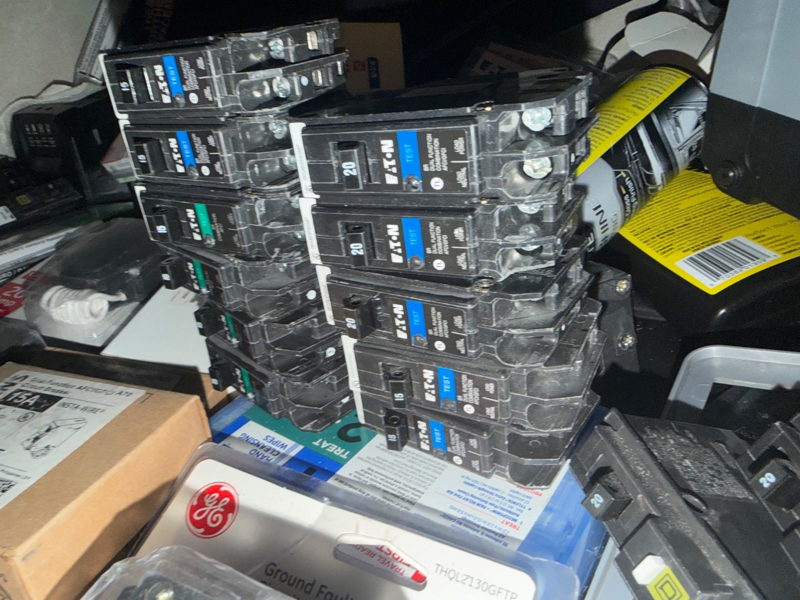 Eaton BRP115AF 120 15A Single Phase Circuit Breaker (1 each)