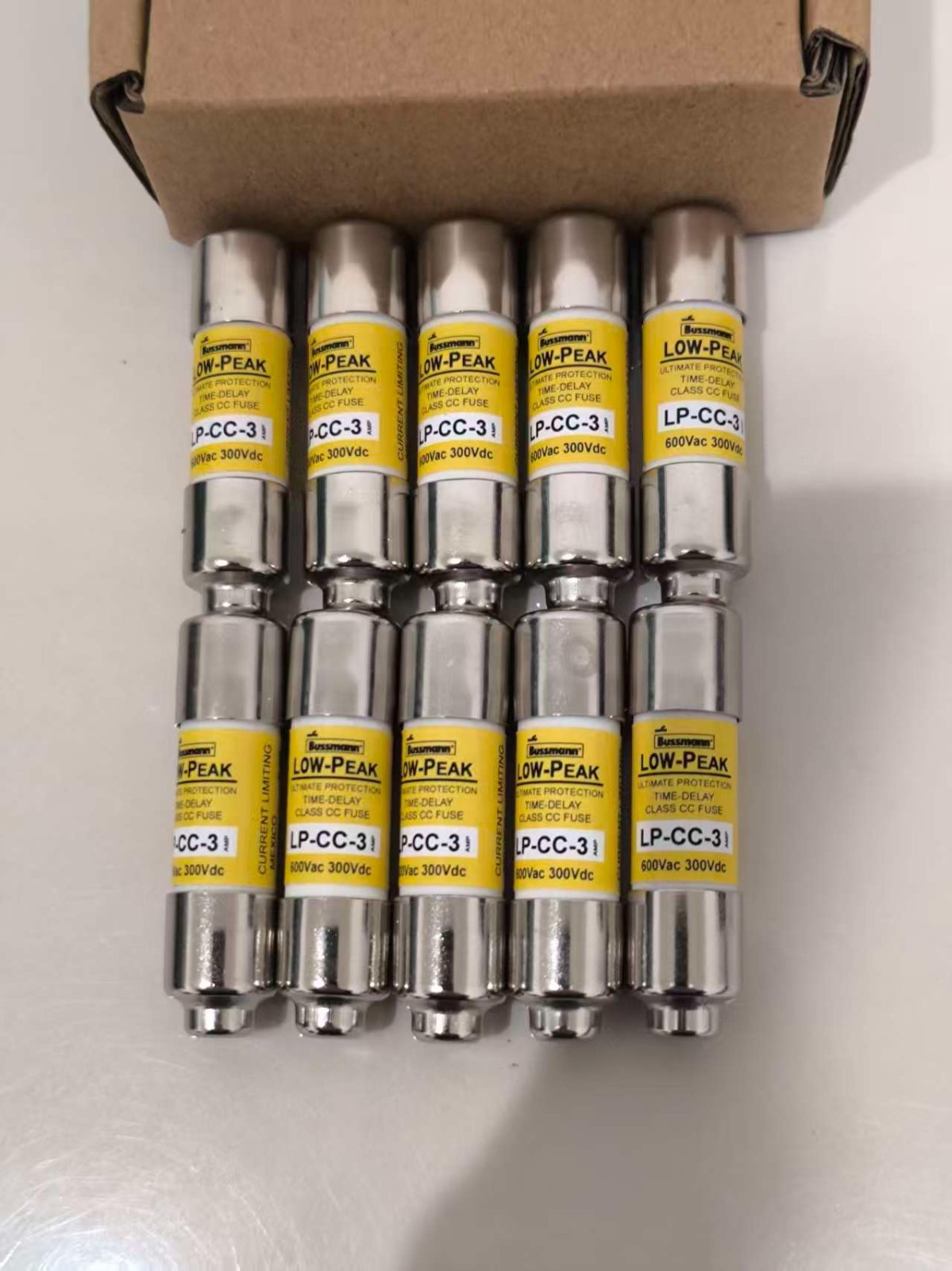 10PCS OEM Class CC Fuse LP-CC-3 LPCC3, Time delay fuse 600V 3A
