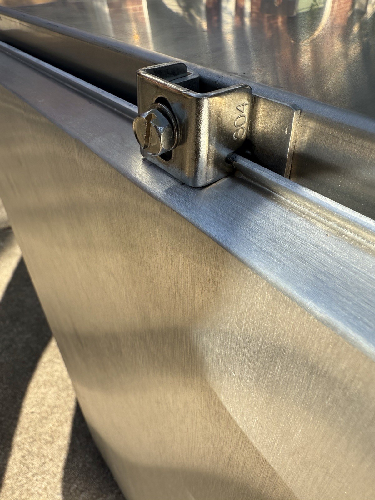 nvent hoffman Continuous Hinge Enclosure LP Type 4X, 30x24x12 A30H2412ALLP