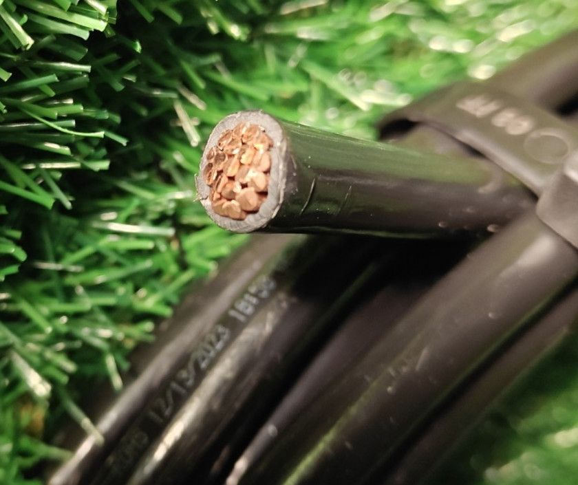 30 ft. 1/0 AWG Black Stranded Copper wire THHN THWN-2 new SIMpull Southwire line