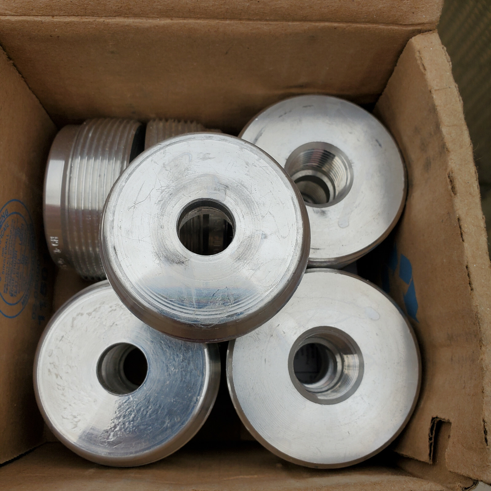 CROUSE-HINDS RE 61 SA CONDUIT HUB REDUCERS 2 “- 1/2 inch. ( $50.00 box of 10.)