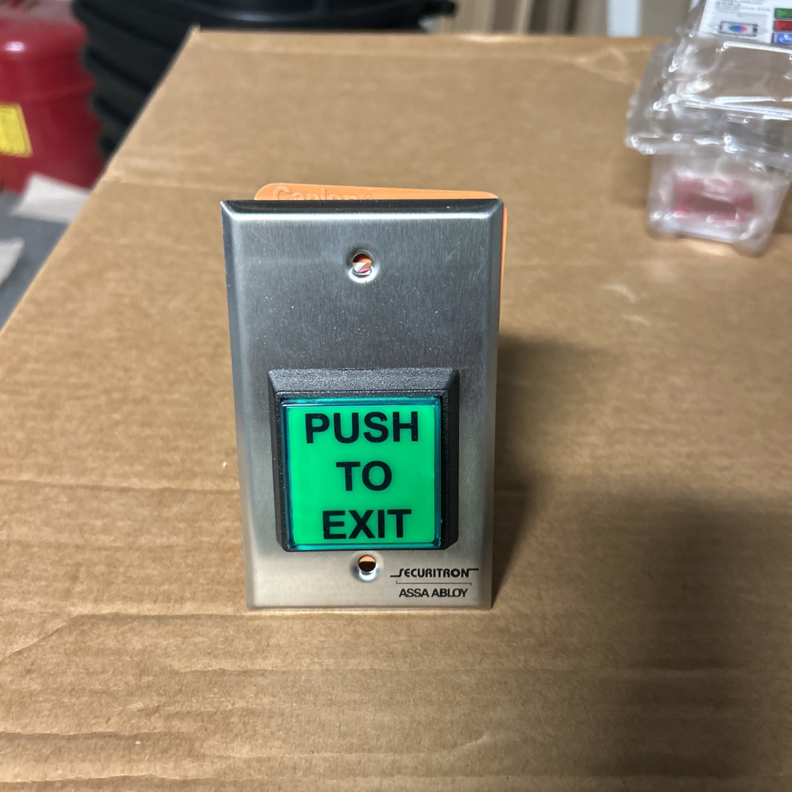 ASSA ABLOY EEB2 EMERGENCY PUSH EXIT BUTTON with 30 sec timer – Single Gang