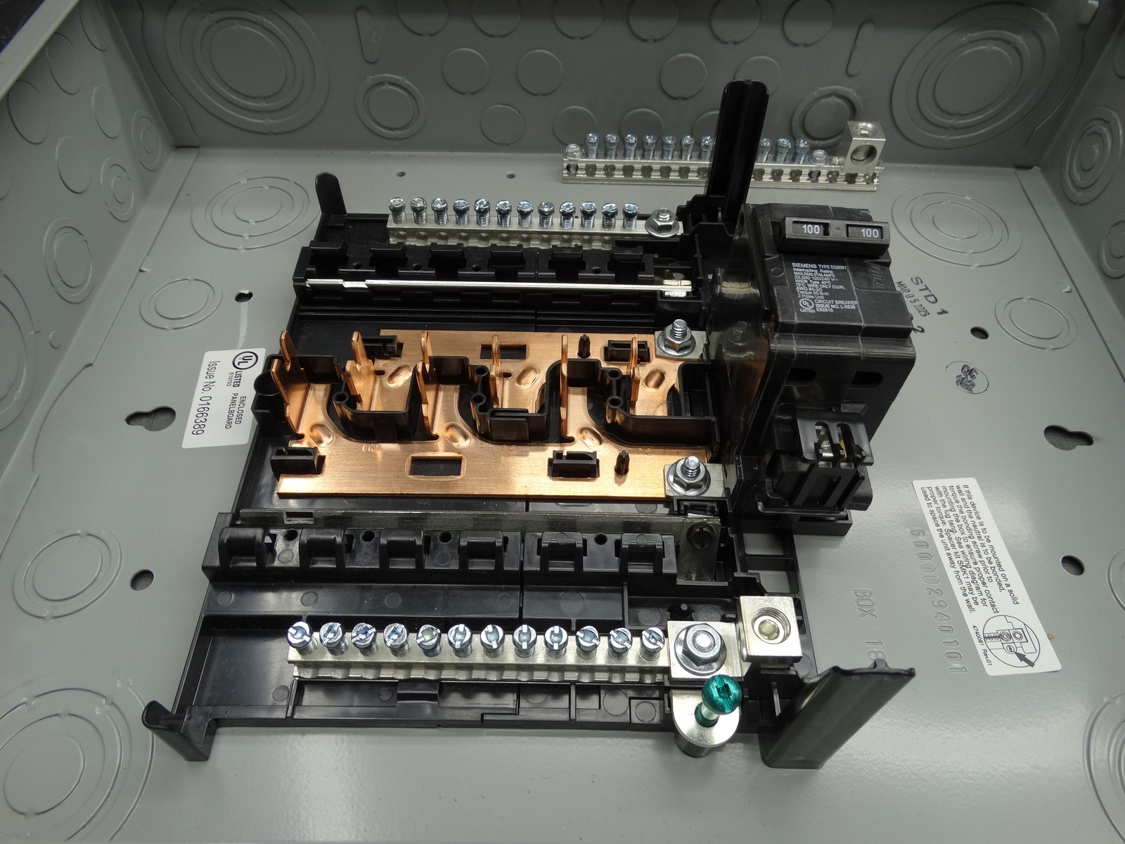 Siemens PN Series 100 Amp 12-Space 24-Circuit Main Breaker Load Center Indoor