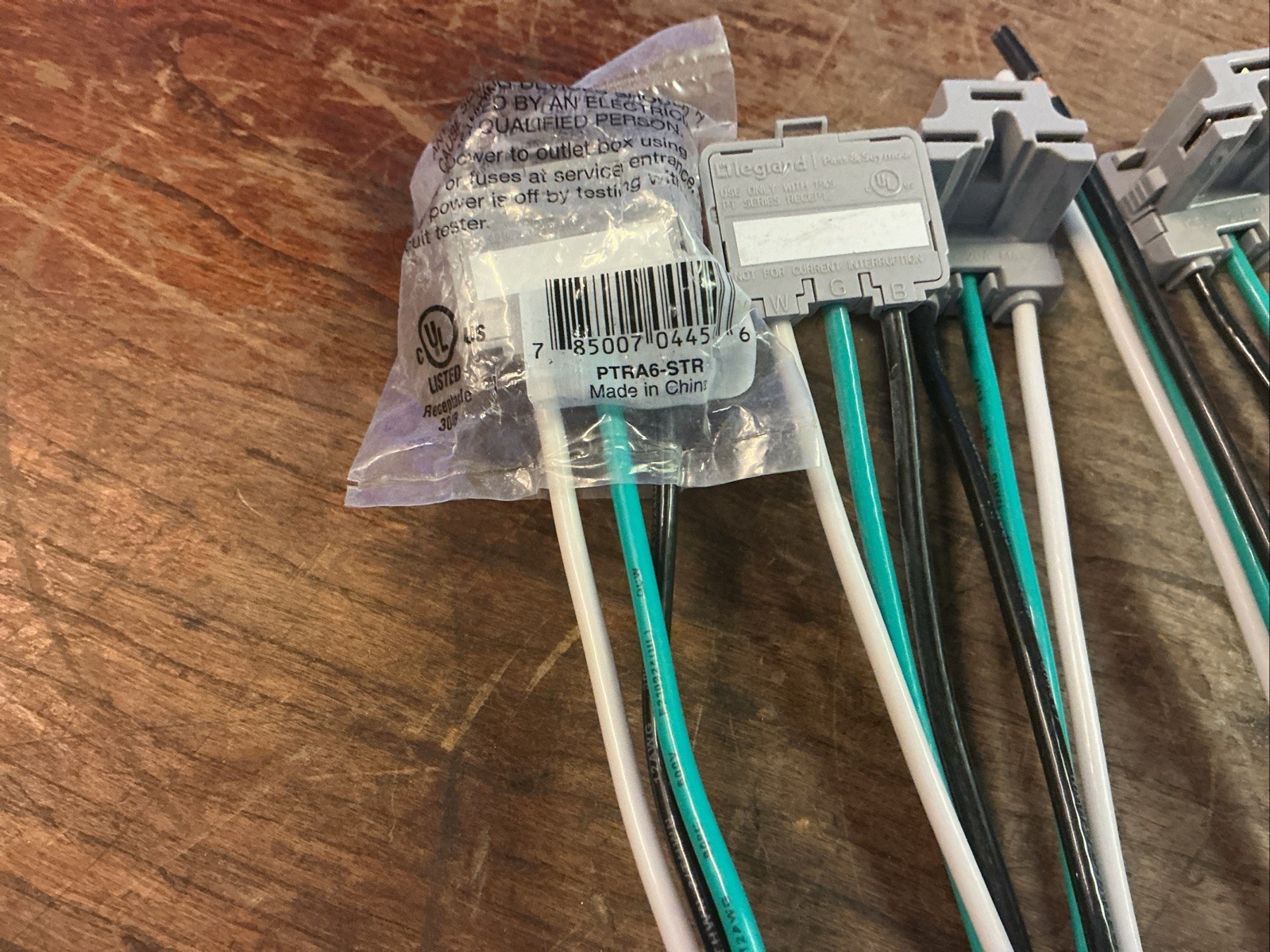 Pass & Seymour PTRA6-STR 6” Stranded PlugTail Connector,Right Angle.(lot Of 5)