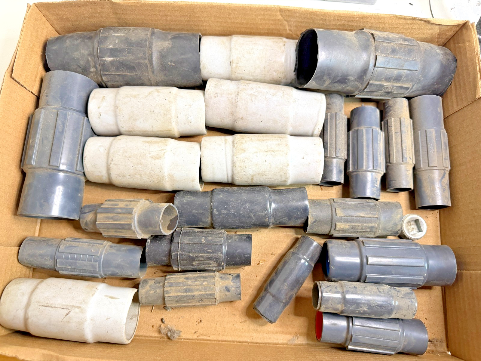 Mixed Lot x 24 OCAL PVC COATED COUPLING Mixed Brands and sizes