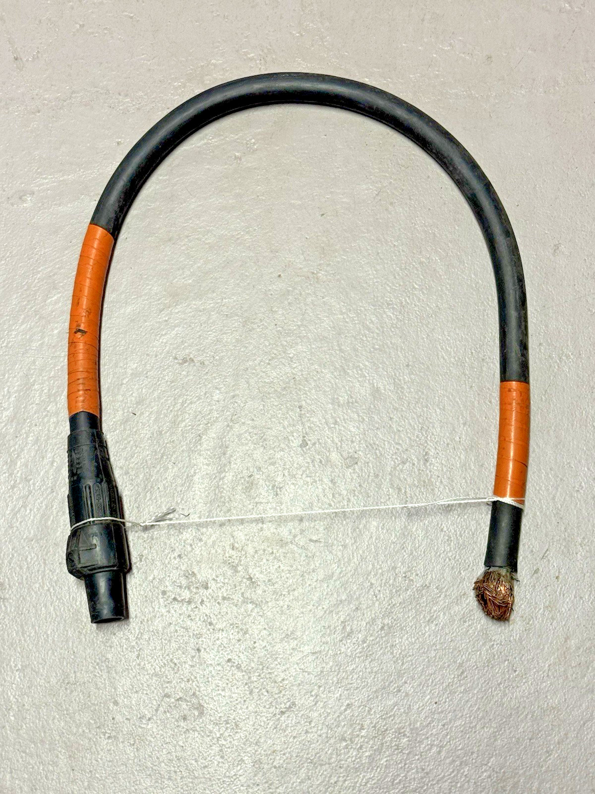 Crouse Hinds Lex Cam-Lok E-Z1016 Female (Connector) Feeder Tail TLL60WF-3-O 3 ft