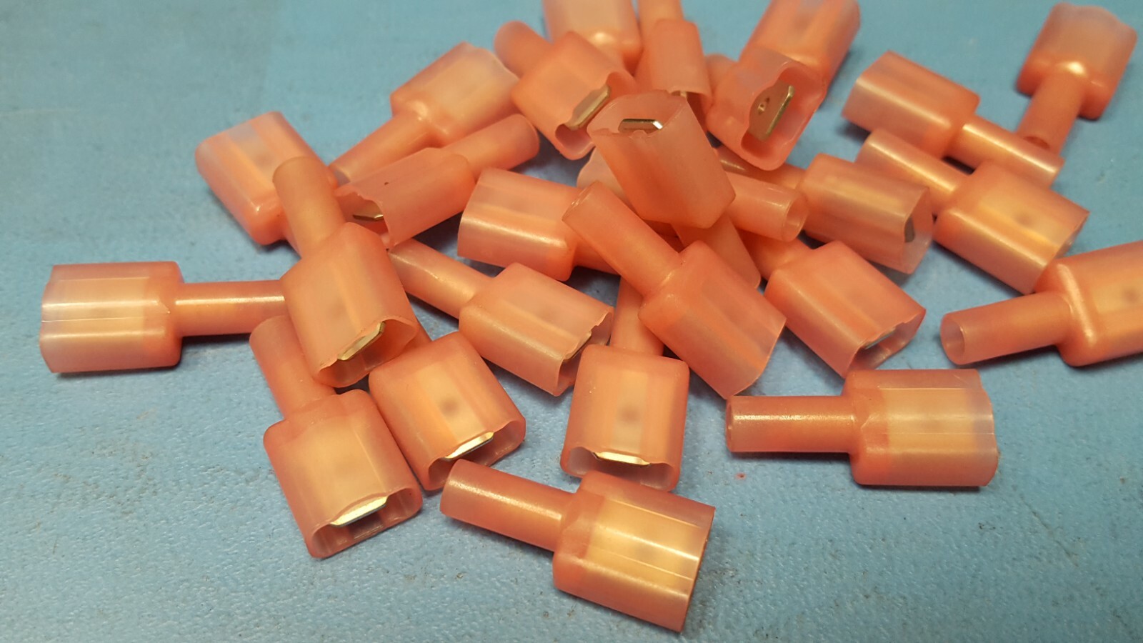 80pcs Quick Connect, Male,22-18 AWG, .250, Fully Insulated (80pcs)