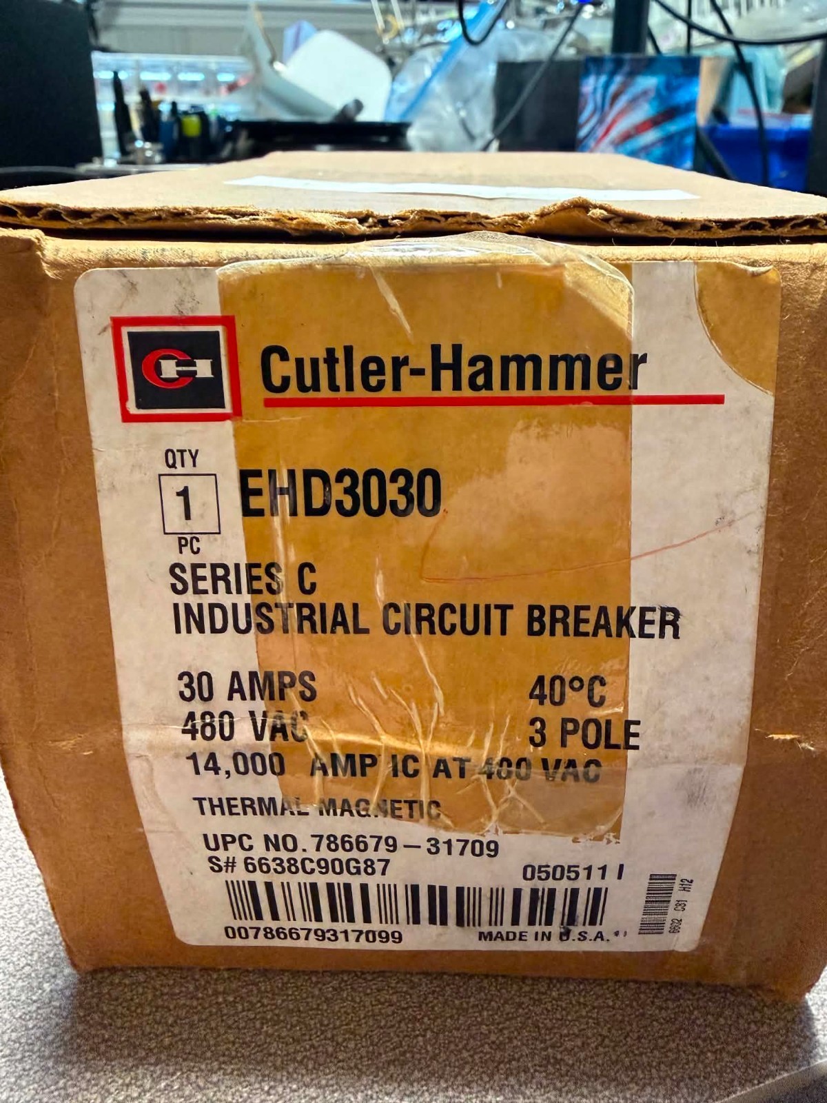 Cutler-Hammer EHD3030L 30A 3-Pole Industrial Circuit Breaker 240/480V Thermal