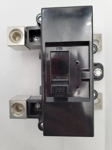 Square D QOM2200VH Circuit Breaker 200A 2P 120/240V Type QOM2