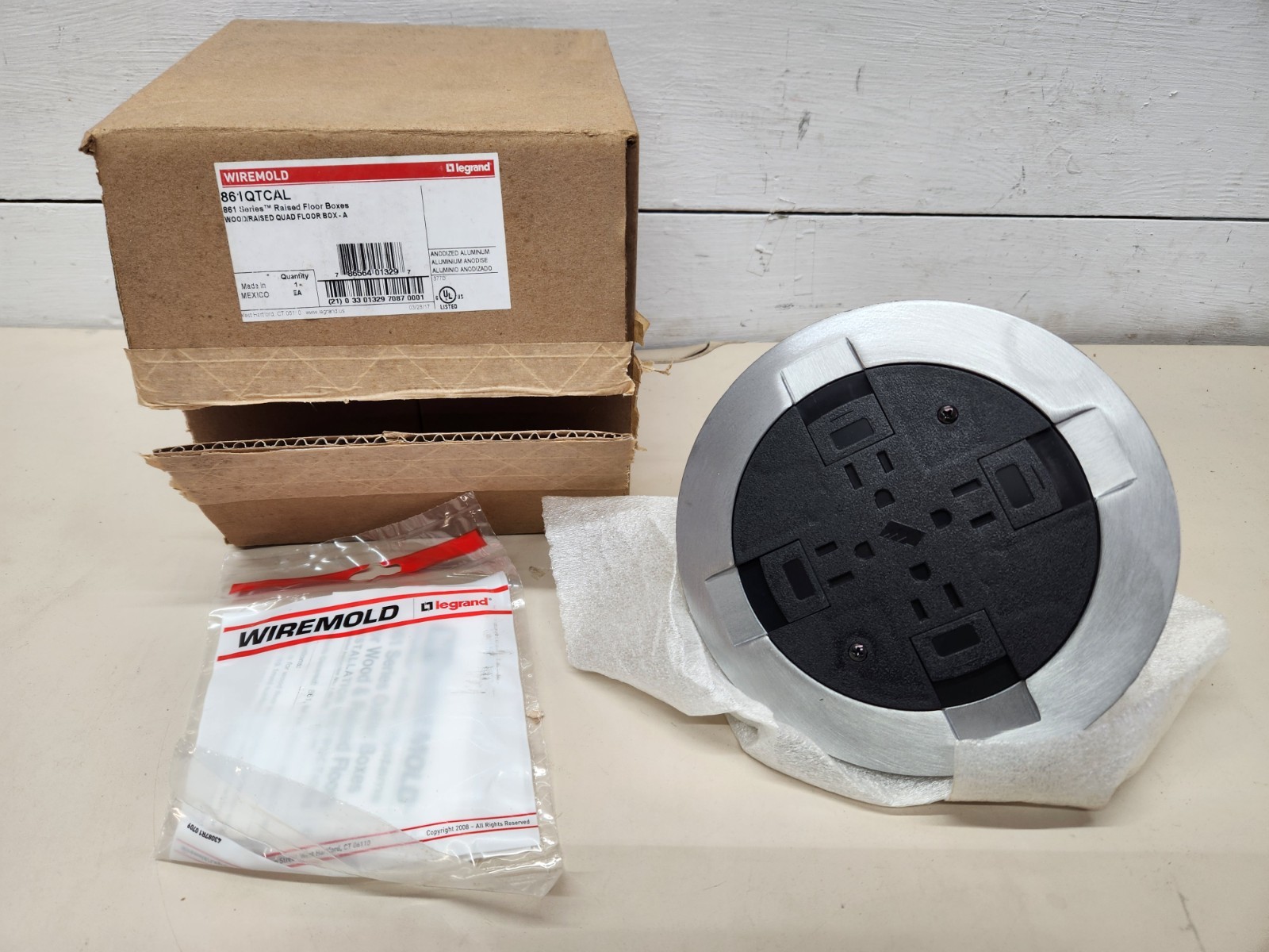 Legrand Wiremold 861QTCAL Wood/Raised Quad Floor Box – Aluminum ~ Brand New