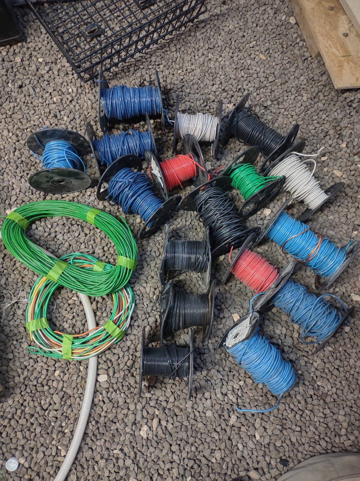 Electrical Wire (UL) 10 AWG – Multiple Partial Spools – And Extension Wire
