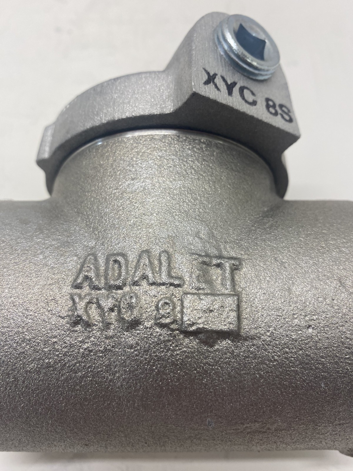 2” HORIZONTAL EXPLOSION-PROOF SEAL OFF, ADALET #-XYC8S. NEW.