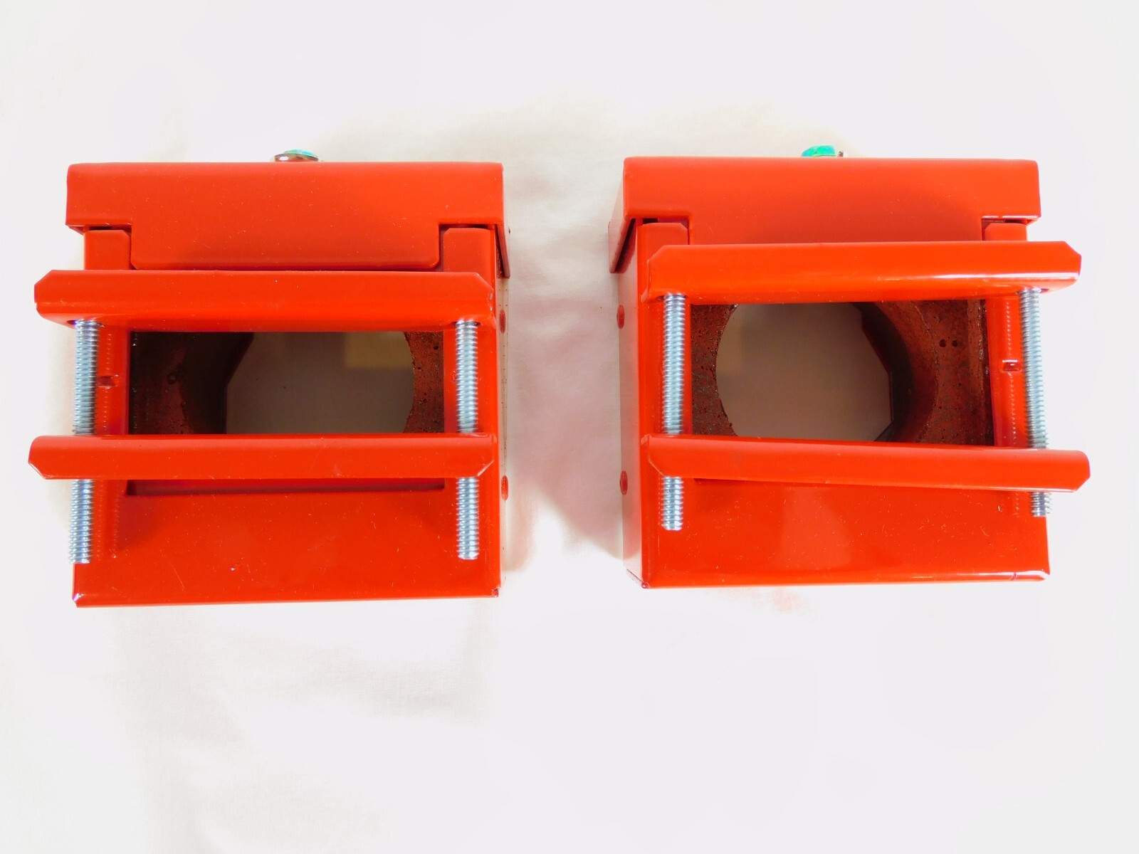 FS2R-RED EMT Firestop Conduit Fitting Wiremold FS EMT Rectangular, 2″