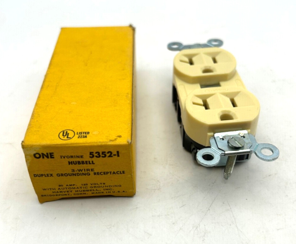 NOS Hubbell 5352-I Duplex Grounding Receptacle 20A 125V Ivory NEMA 5-20R USA