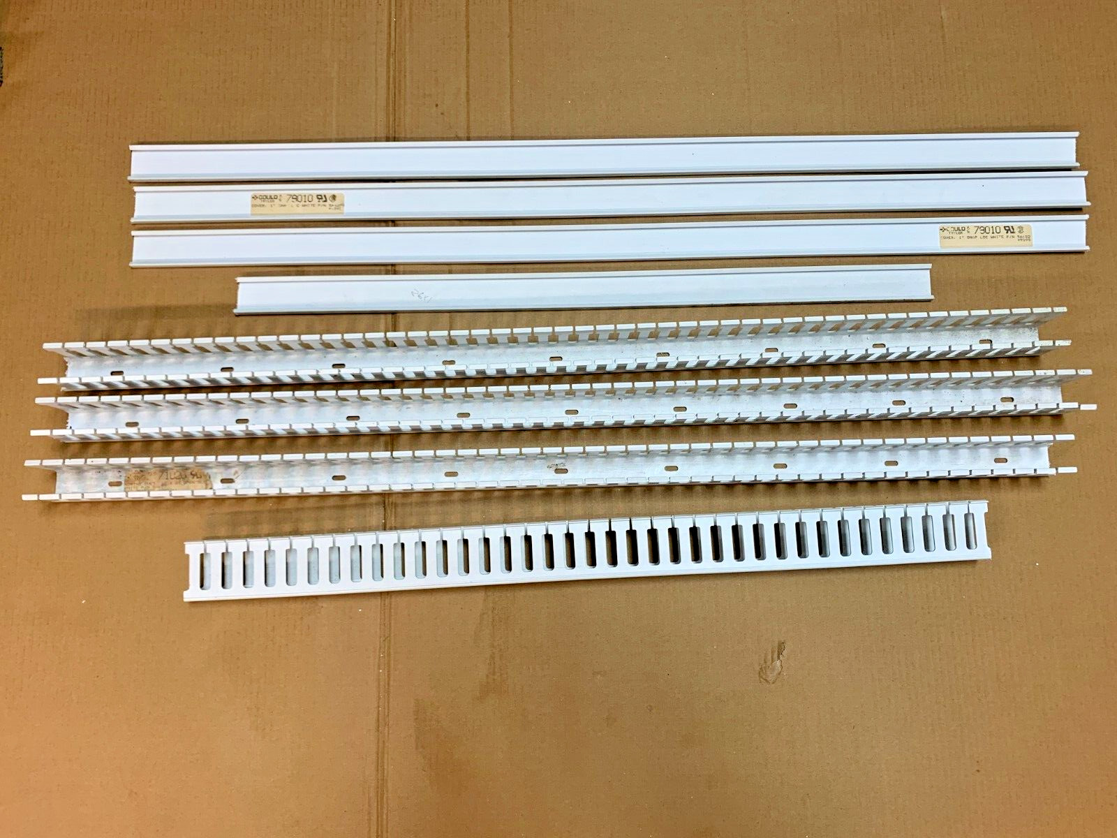 Gould Wire Ducts, Lot – (4) 1.0″ W X 2″ H X 36″ & 26″ lengths w/covers