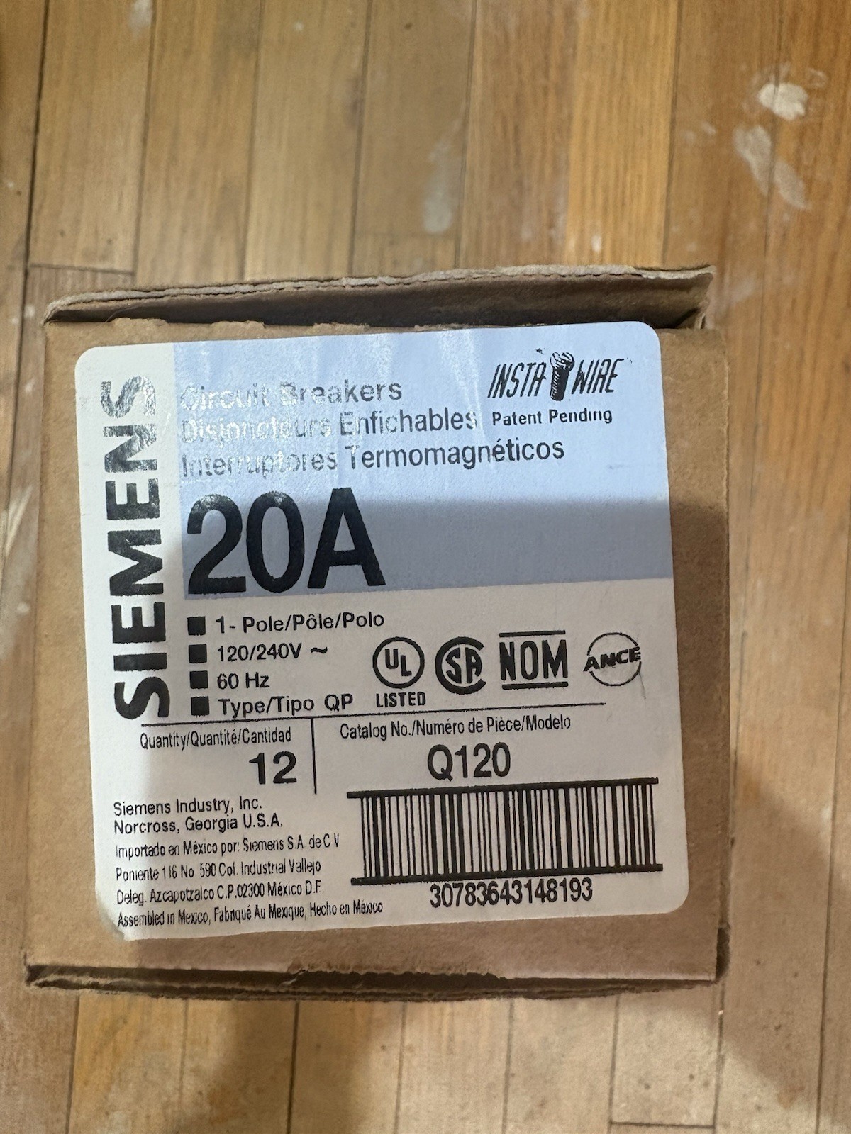 Pack of 12 – Siemens Q120 Circuit Breaker 1 Pole 120/240V 20A