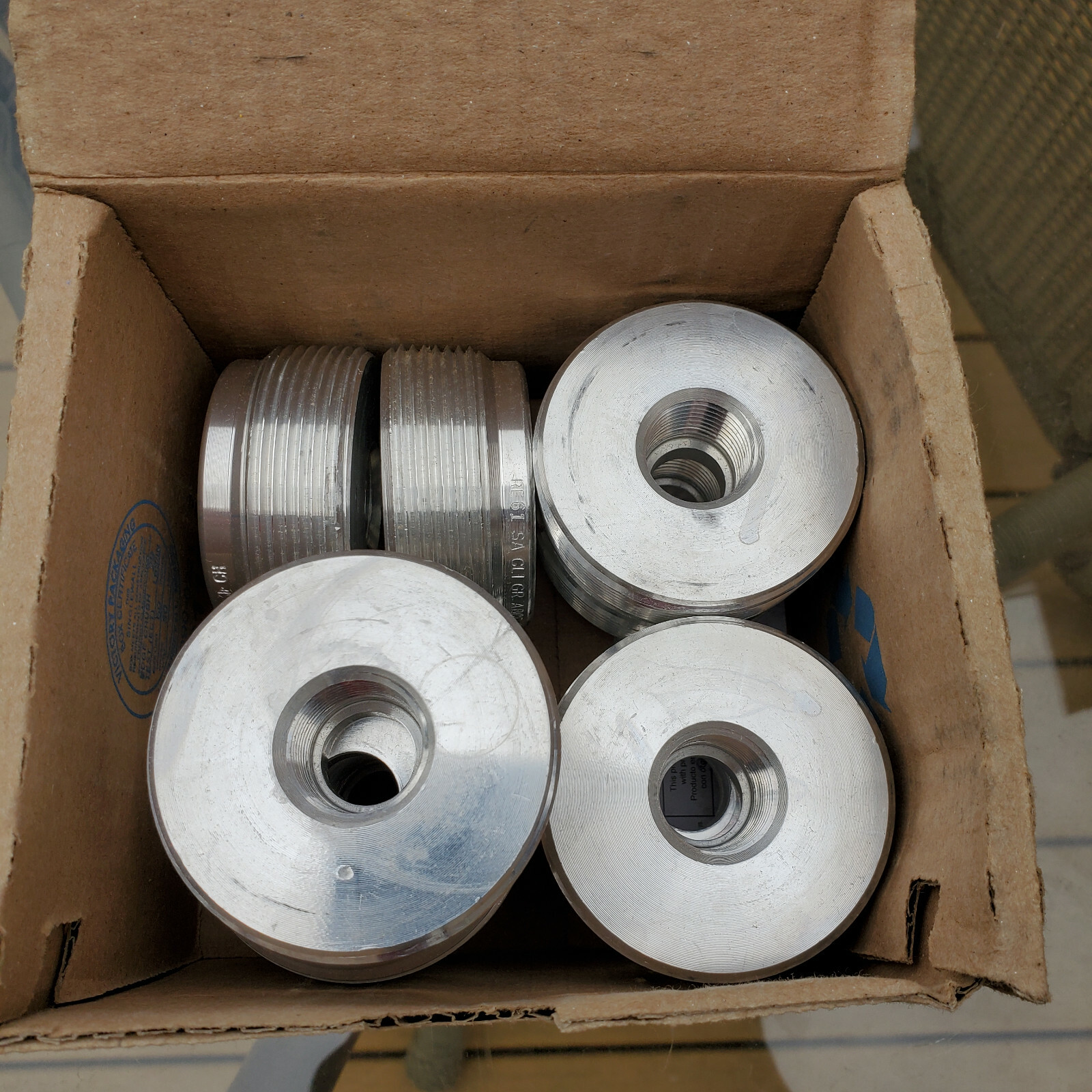 CROUSE-HINDS RE 61 SA CONDUIT HUB REDUCERS 2 “- 1/2 inch. ( $50.00 box of 10.)