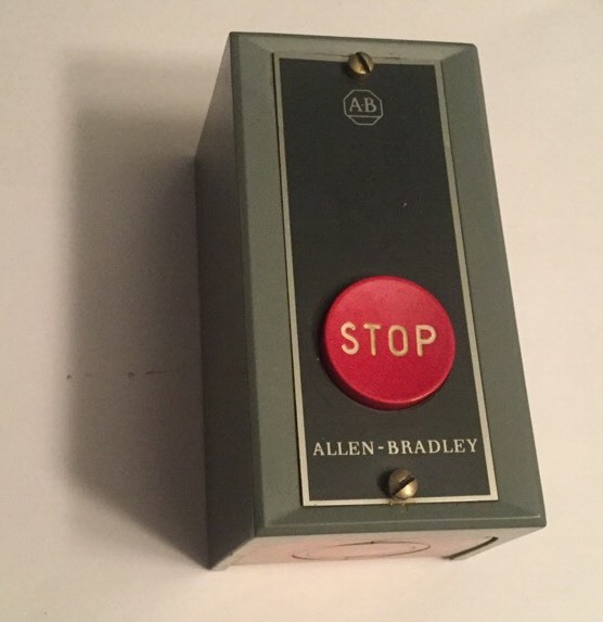 ALLEN BRADLEY 800-1SA Ser. M Single Unit Red STOP Push Button Station