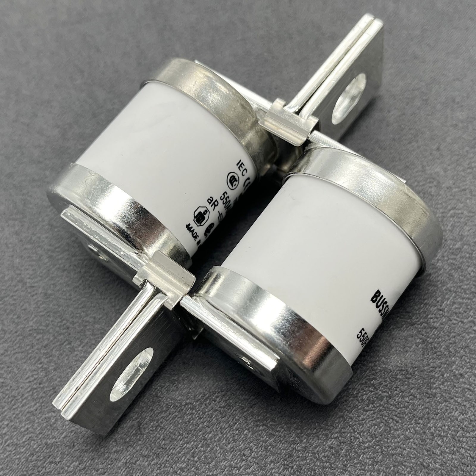 NEW 550FMM Fuse 550A 690V for BUSSMANN