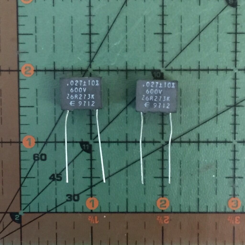 .027uF 600v Elpac Film Capacitor Z6R273K 0.027uF 27nF Metallized Polyester 2pcs