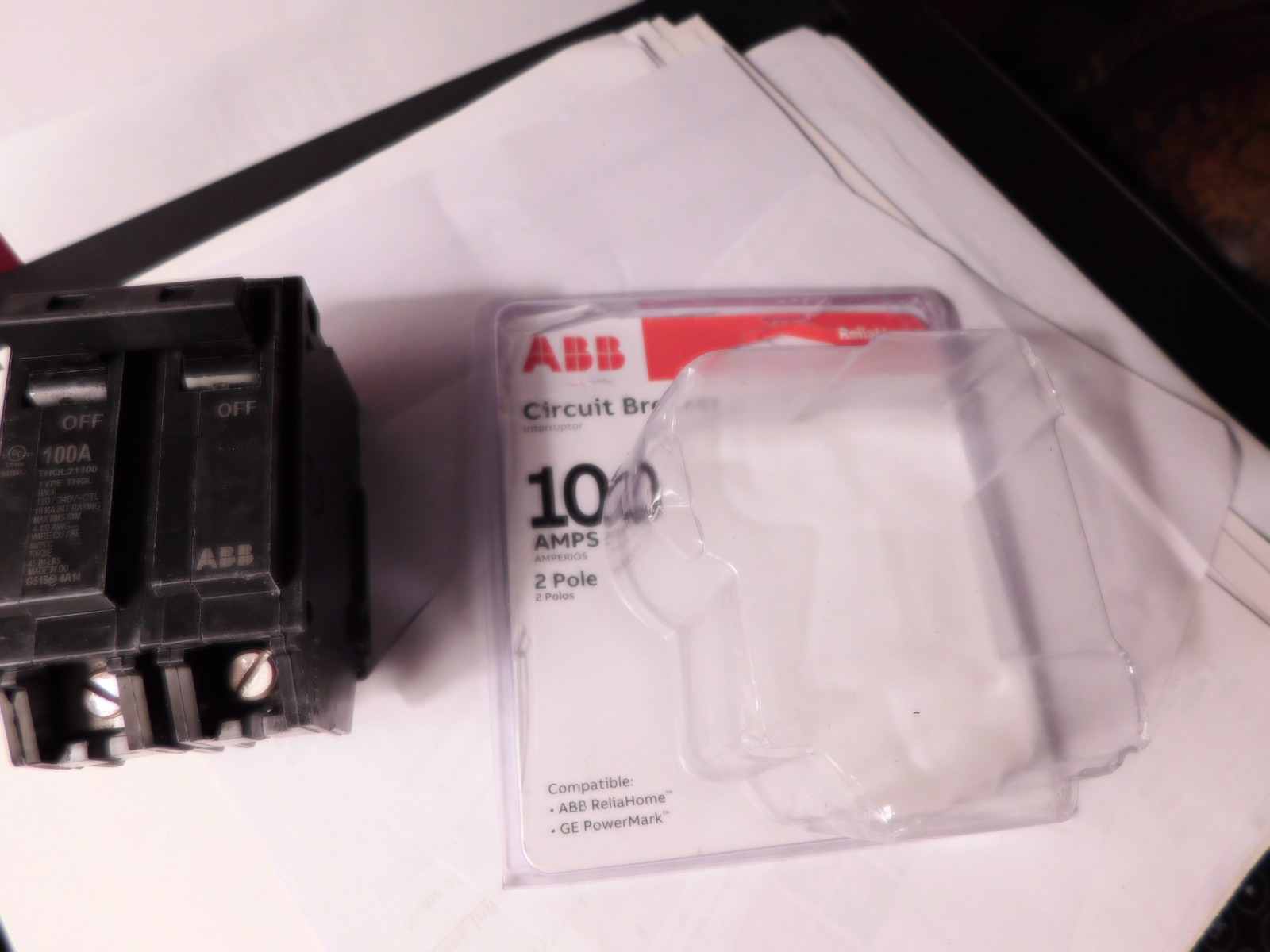 ABB GE THQL21100PA 100A 2-Pole Circuit Breaker Plug-On 240V same day ship out