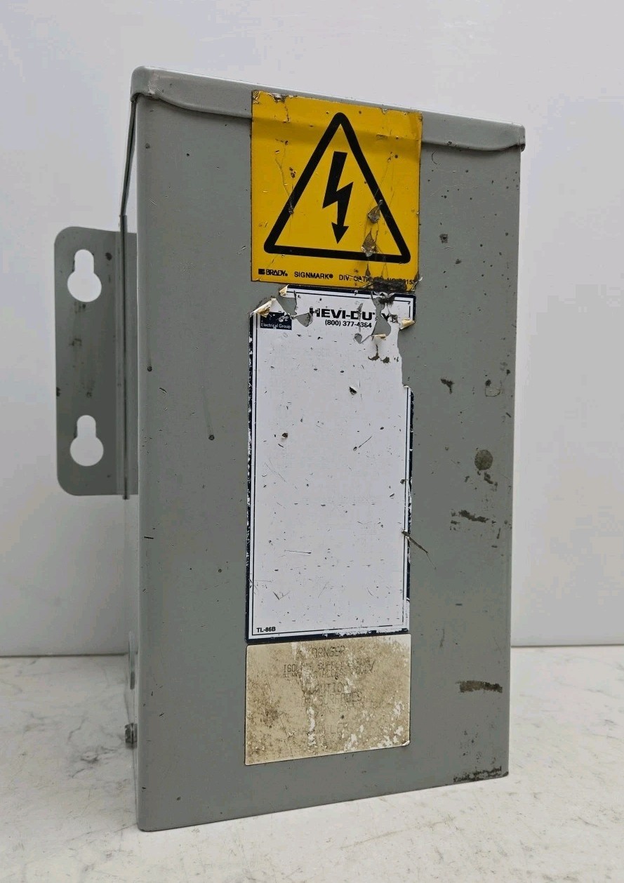 Emerson Hevi-Duty Transformer HS14F3BS 3kVA Pri: 190/220×380/440V Sec: 110/220