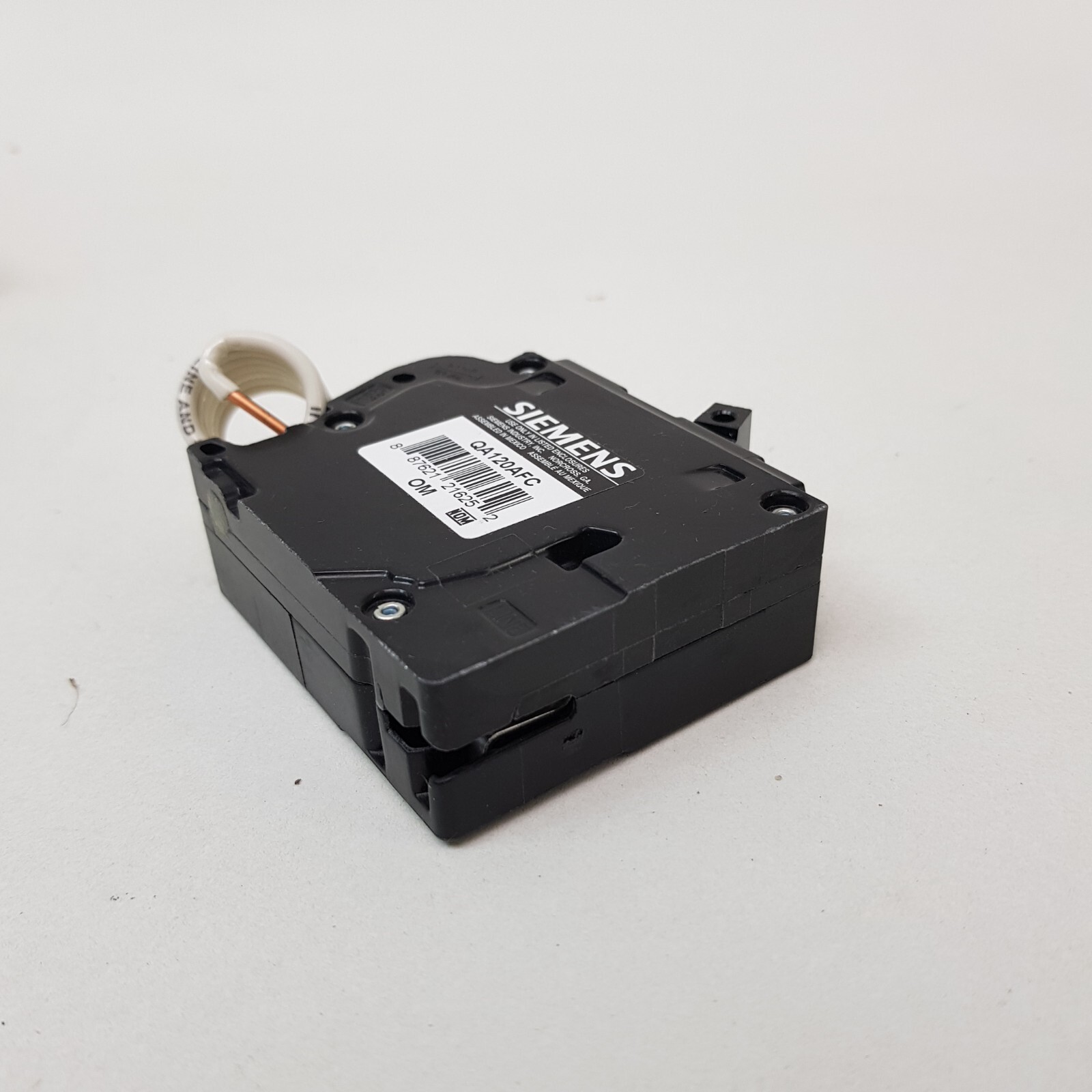 Siemens QA120AFC 20-Amp Single Pole 120-Volt Plug-On AFCI Breaker Free Shipping