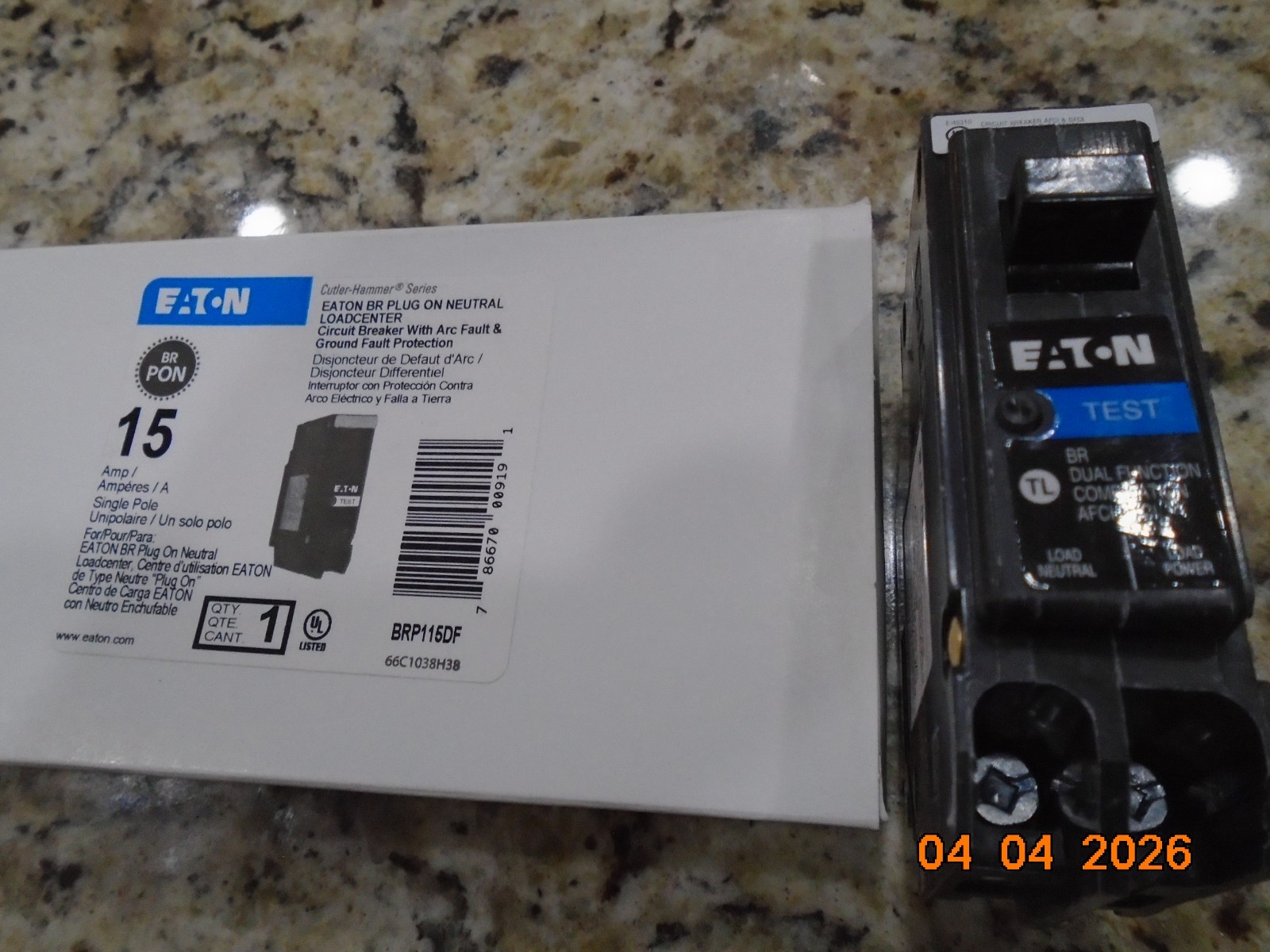 EATON BRP115DF 15AMP DUAL FUNCTION COMBINATION ARC FAULT & GROUND FAULT BREAKER