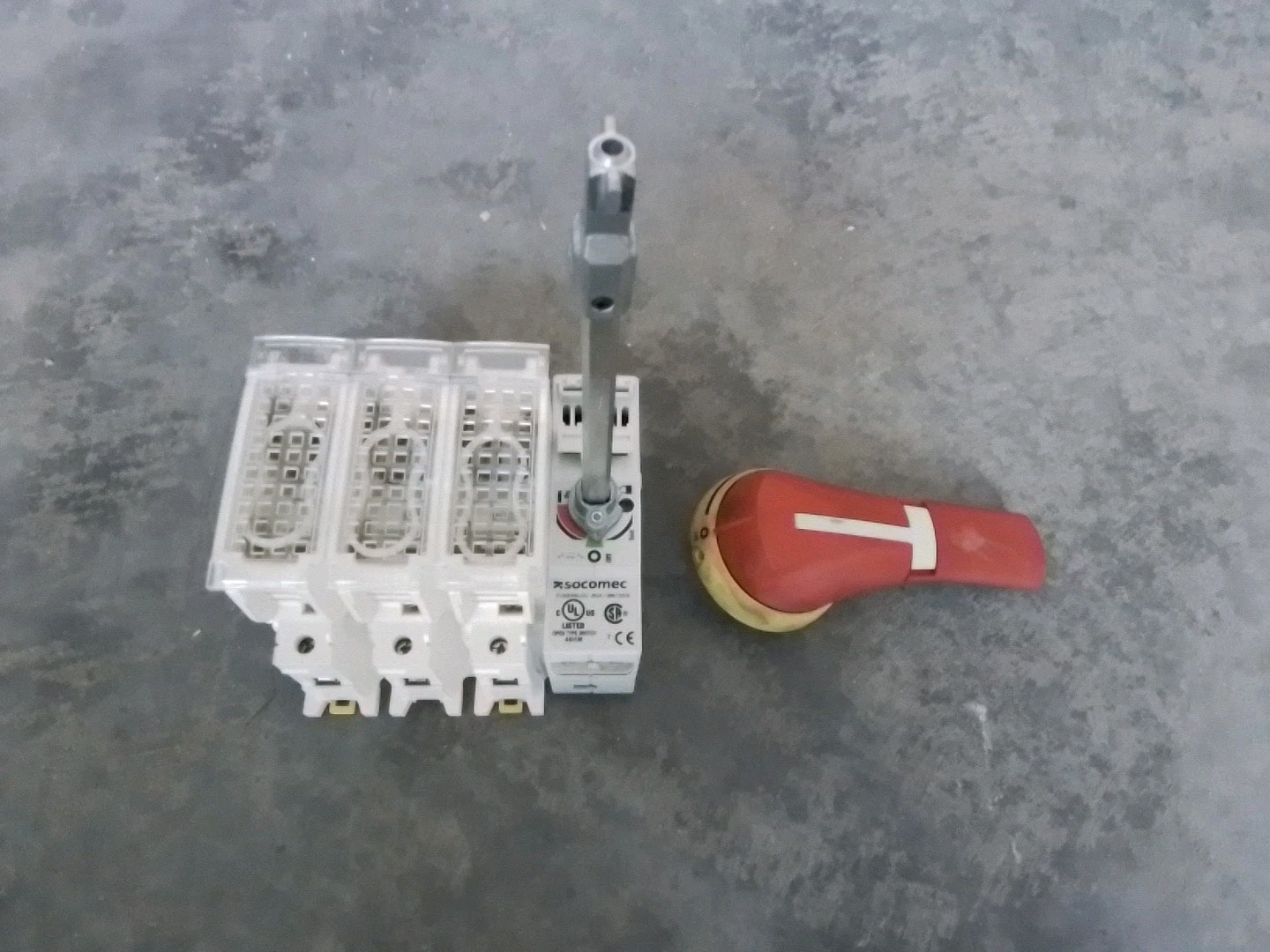 Socomec 38613005 Open Type Switch FUSERBLOC J60A 46HM Disconnect Fuse Din