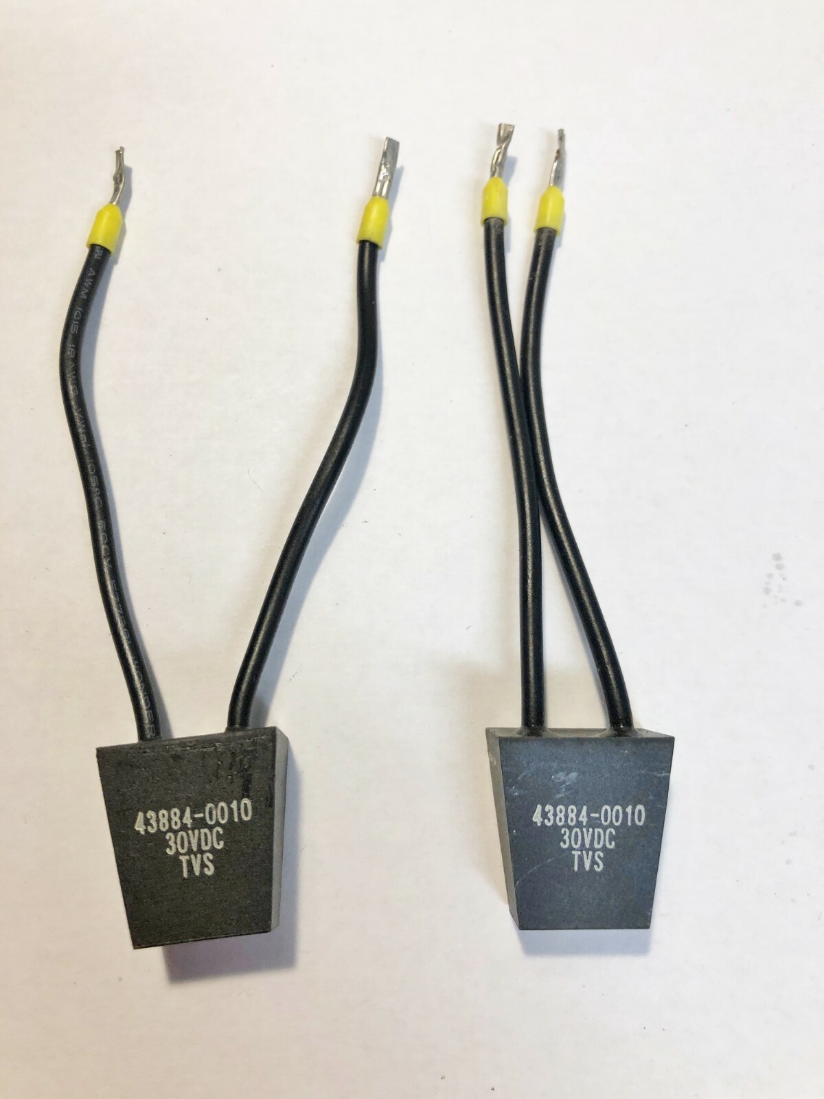 Transient Voltage Suppressor 43884-0010 Lot of 2 #10327