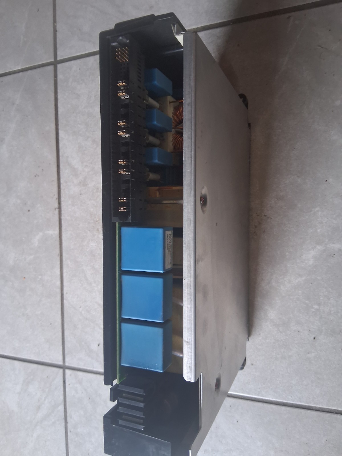 Siemens 6LA20671 SMPS 400/480VAC 24/36/48VDC 3A DIN Fan