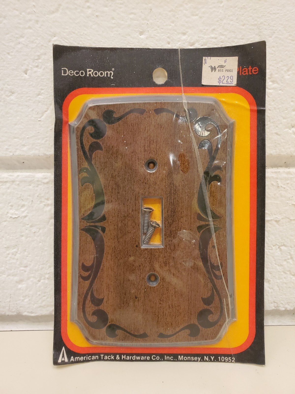 DECO ROOM Vintage WOODGRAIN LIGHT SWITCH COVER PLATE Woodtex Walnut 60s 70s