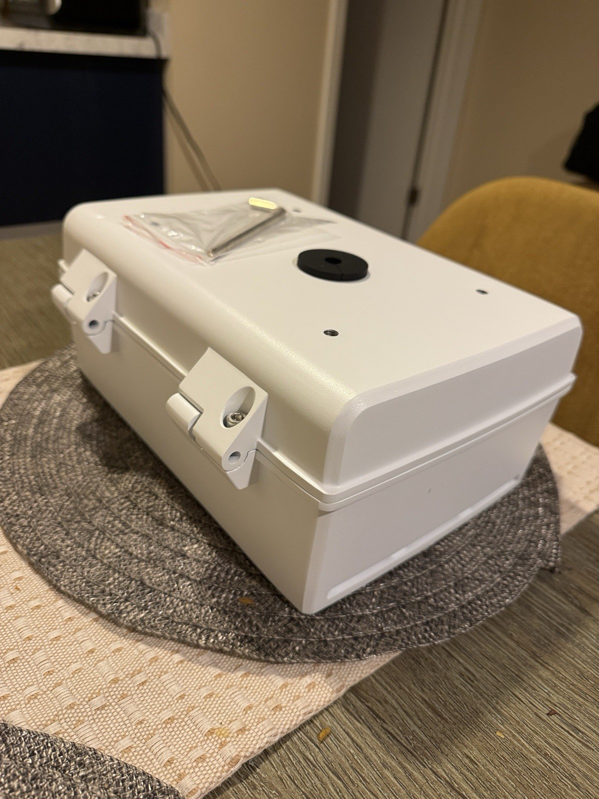 UVTC4.140.0205, Dome Junction Box Elegant White, Dome