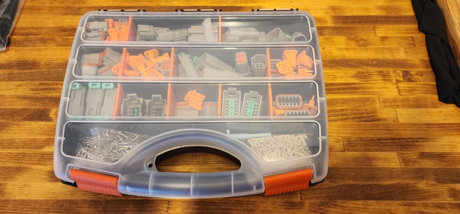 1650pcs Deutsch Connector Kit STAMPED Contacts 14,16,18,20 GA WIRE Thermoplastic