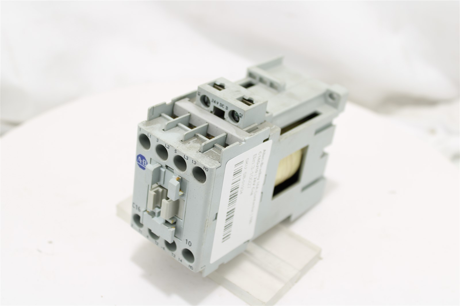 Allen-Bradley 16A Contactor | 100-C16DJ10 | 24V Coil