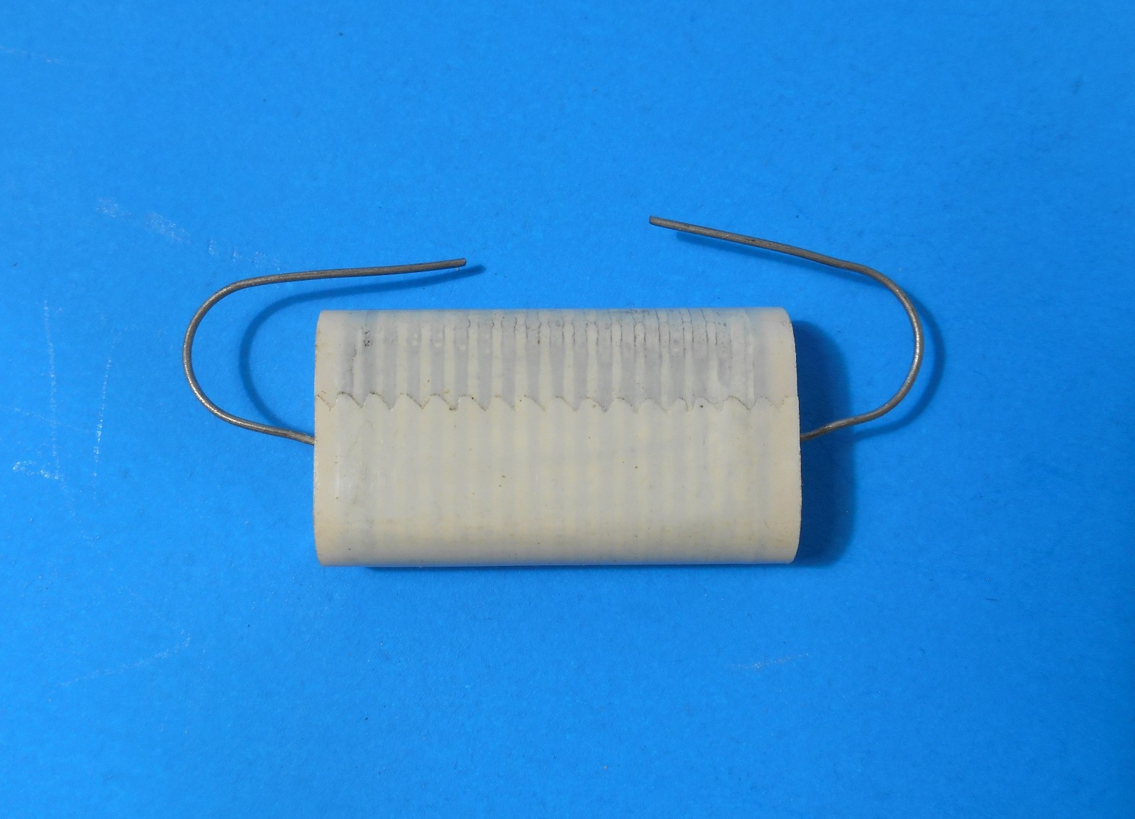 9X Seimens Epcos 2.2uF 400V Film Metallized Polyester Axial Capacitors NOS