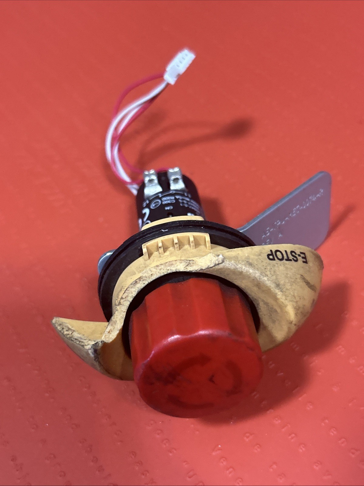 ABB Emergency Stop Button Round Pushbutton Type C 60947-5-5 (V36)
