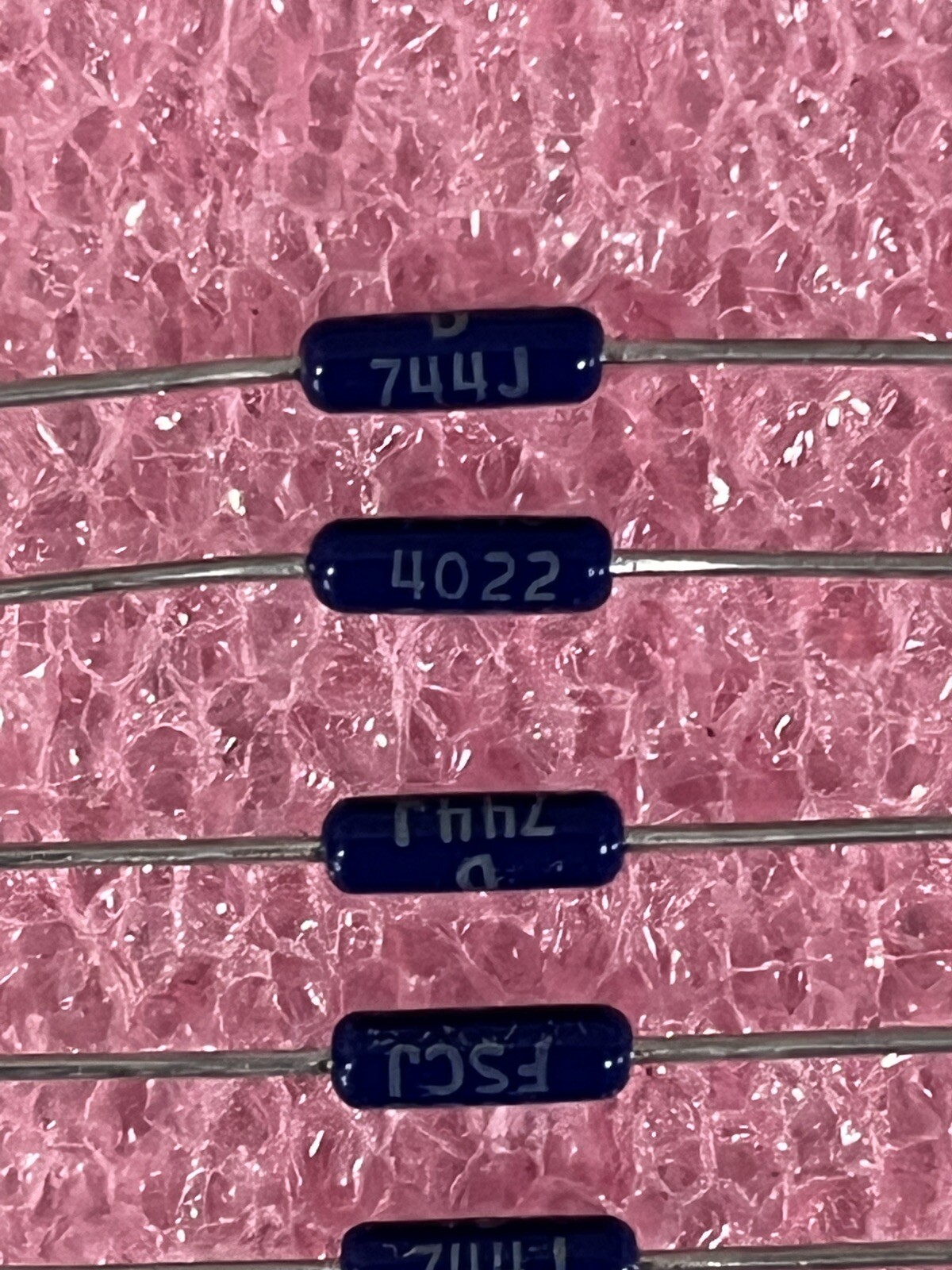 RNC55J4022FS 40.2KOHM 1/8W 125MW 1% METAL FILM RESISTOR AXIAL DALE (LOT OF 5)