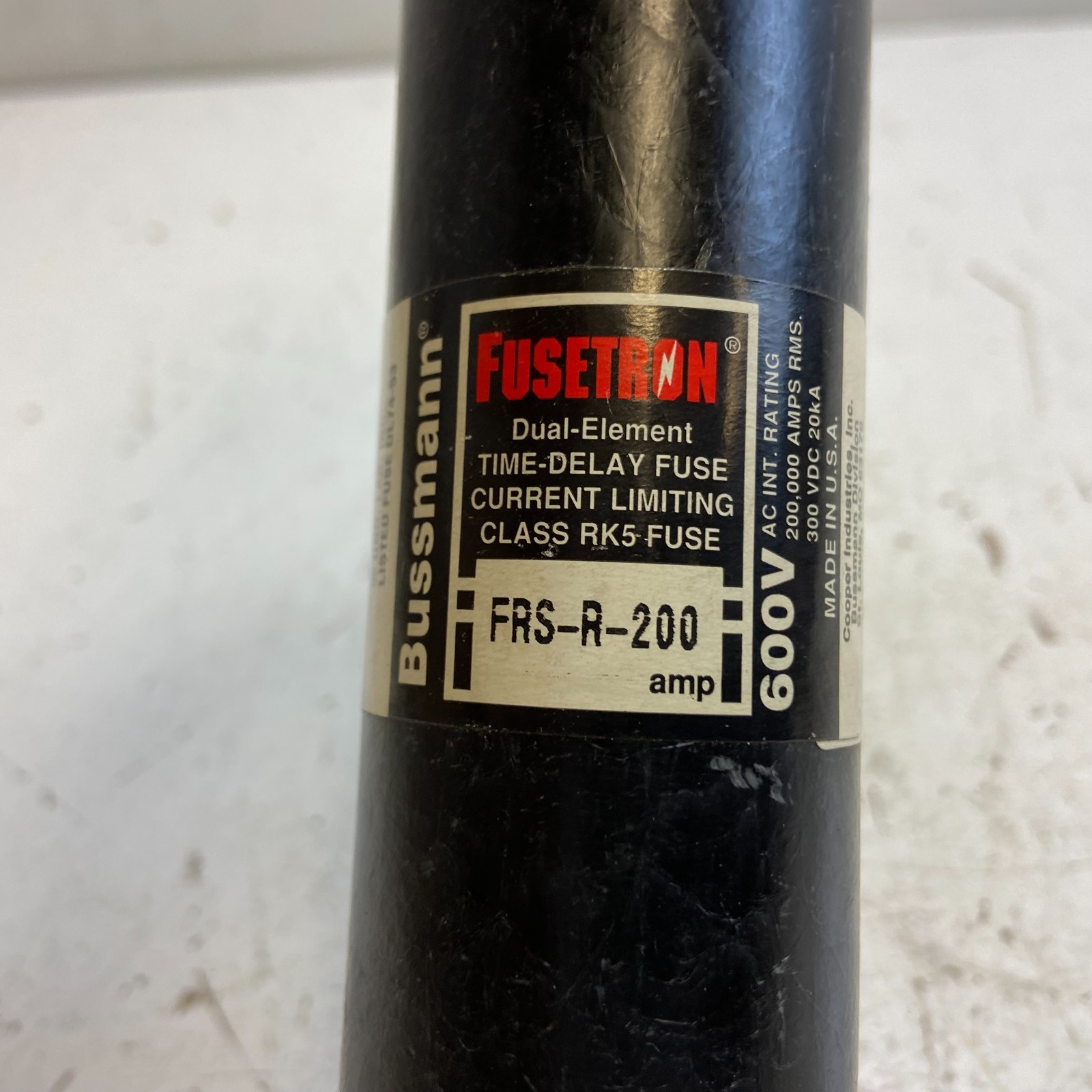 BUSSMANN FRS-R-200 Fusetron Dual Element Time-Delay Fuse 200 Amp 600V