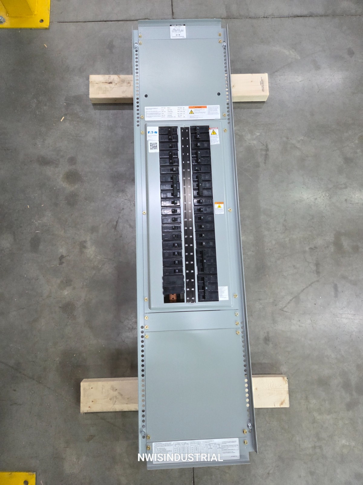 Eaton PRL1X Interior Panelboard 400 Amp Panel 400A 208/120V 3PH 4W 42 Space