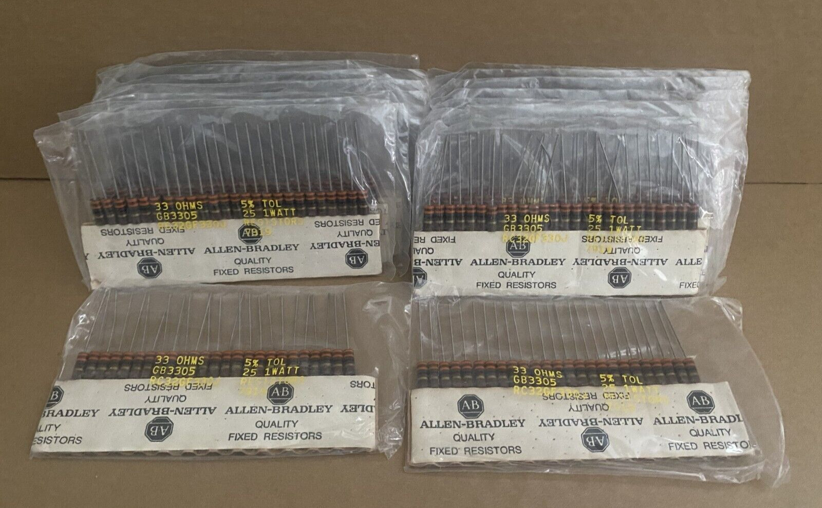 RC32GF330J Allen-Bradley, Carbon Comp Resistor, 1W, 33 Ω, 5%, 25pcs