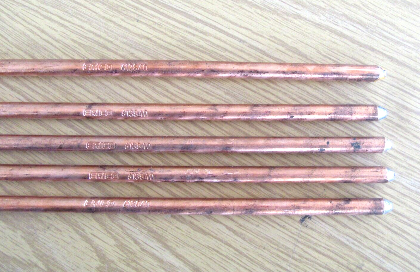 (FIVE) Nvent Erico 613840 3/8″ X 4′ Ground Rods Copper Coated 10 mil